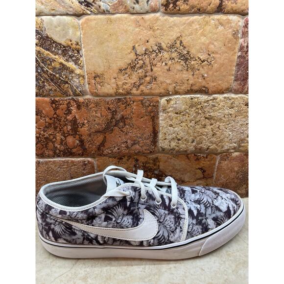 Nike Floral Print Canvas Sneakers Men’s Size 12 Gray White Low Lace Up Athletic